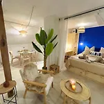 La Beldi Crush, Cosy & Hypercenter בווה