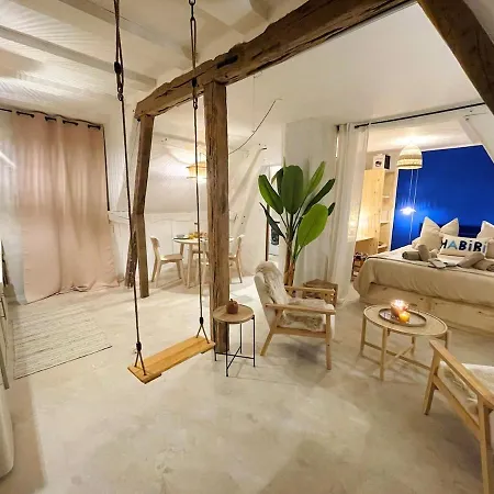 La Beldi Crush, Cosy & Hypercenter